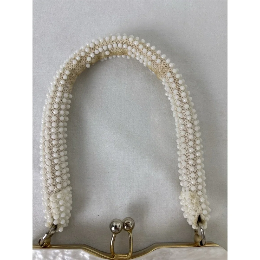 Vintage Beaded Bag Ivory Gold Tone Hong Kong 1950s Kiss Lock Summer